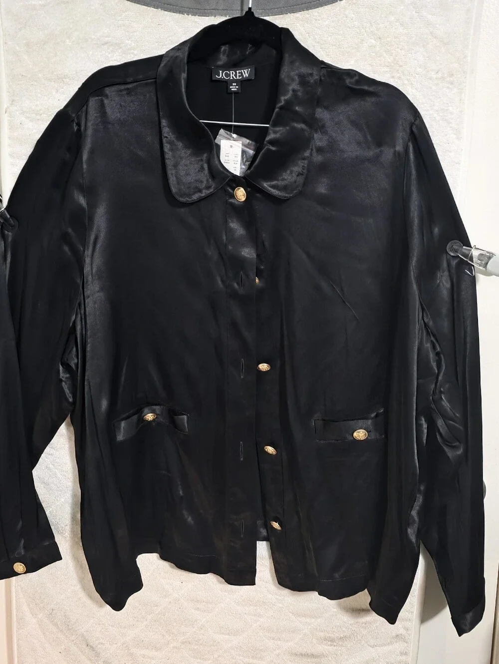 Lady shirt-jacket in luster crepe